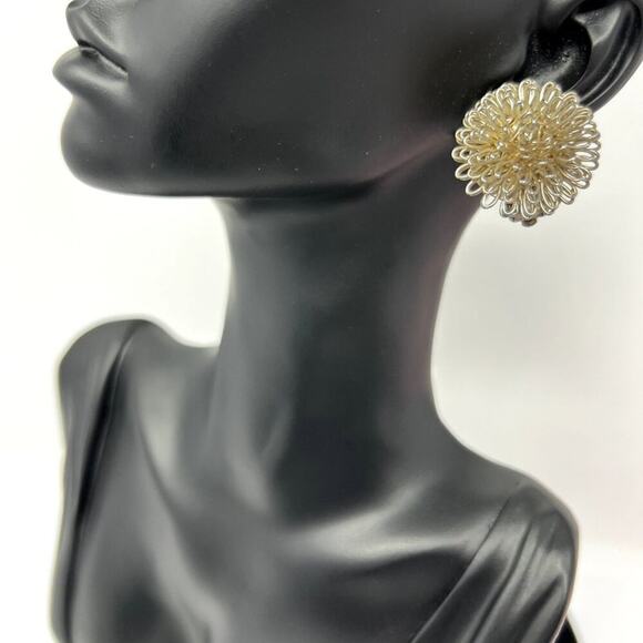 Earrings VTG Vintage Fashion Jewelry Gold Tone Wire Dandelion Puff Ball Clip On - Picture 1 of 6